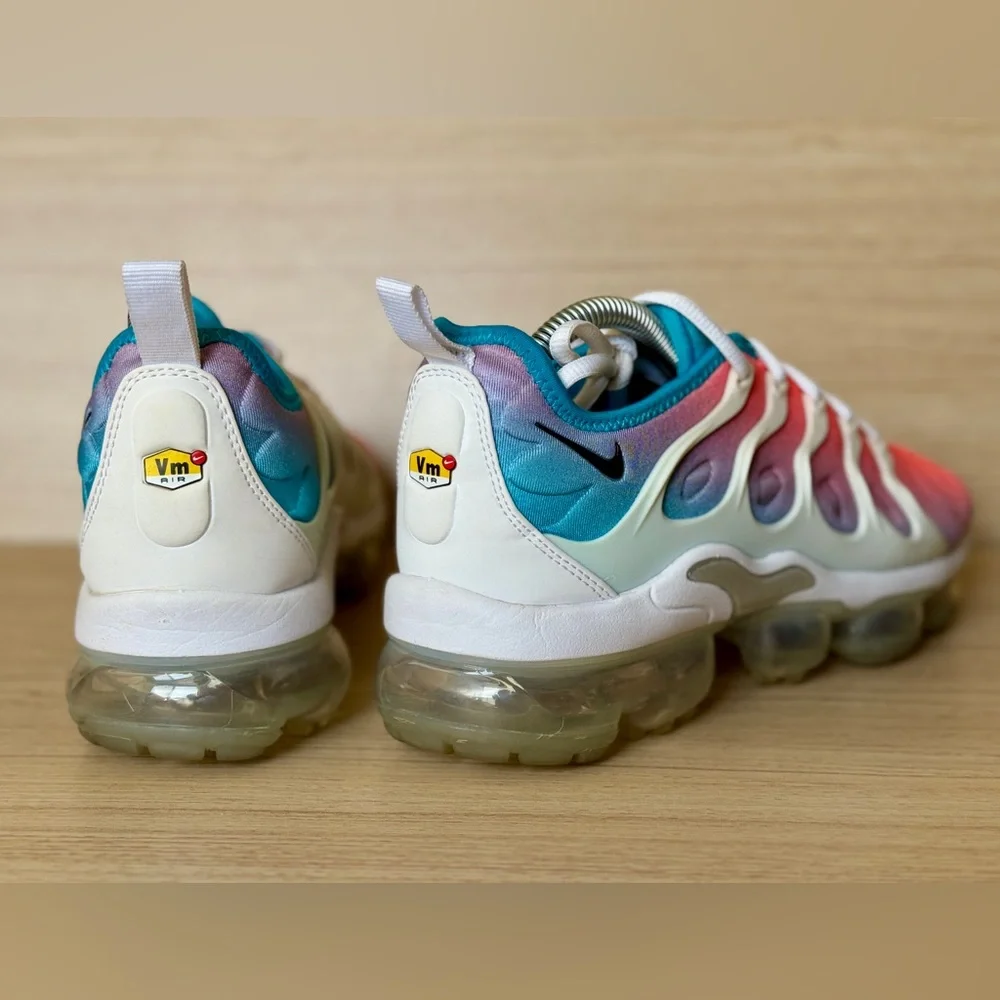 Nike Air Vapormax Plus Lava Glow